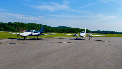 Fast Track Flight Training  image 1